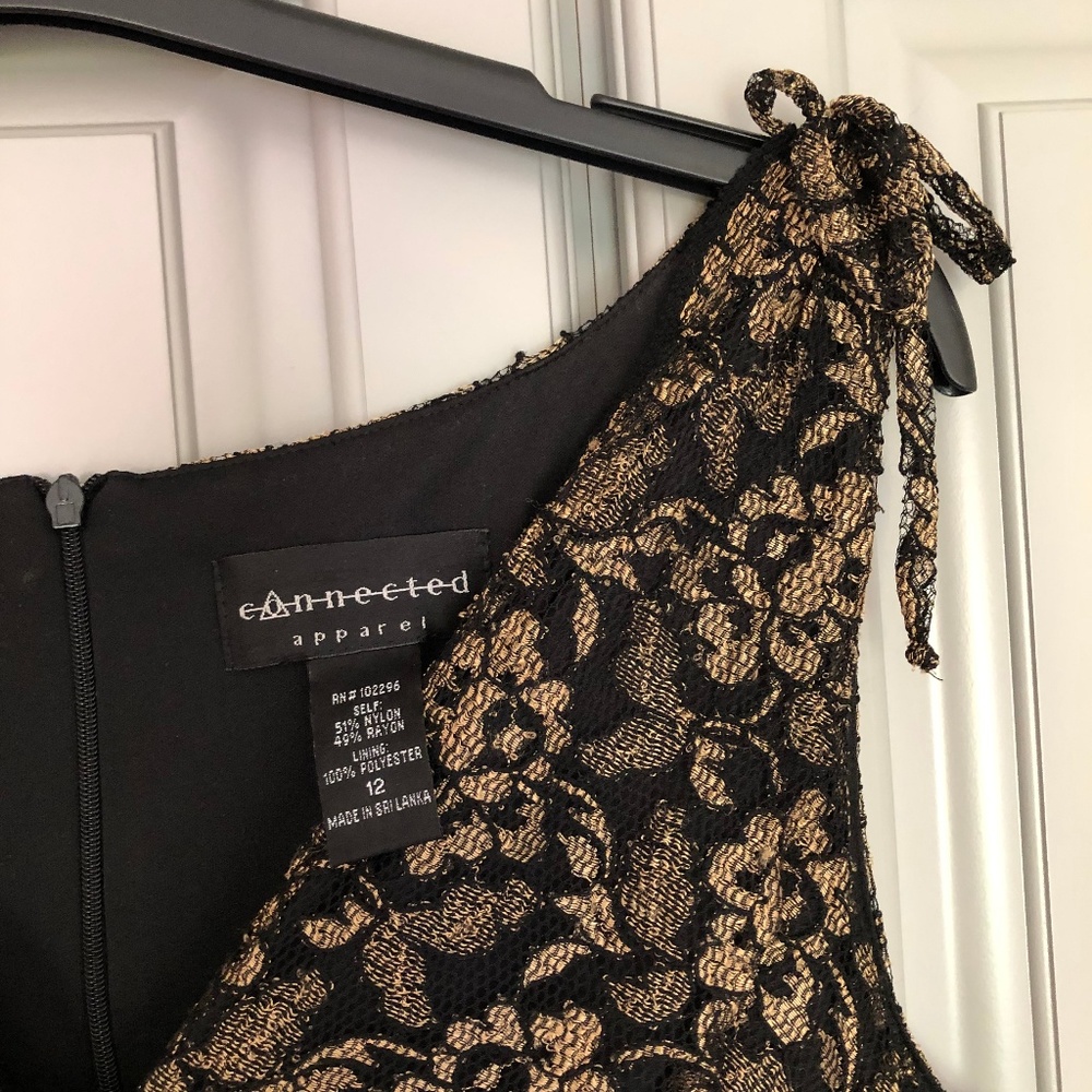 Black and Gold Lace dress by Connected Apparel - Picture 2 of 6